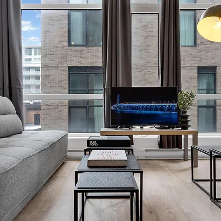 Liv Mtl Downtown Montreal Spacious Urban Suites-3