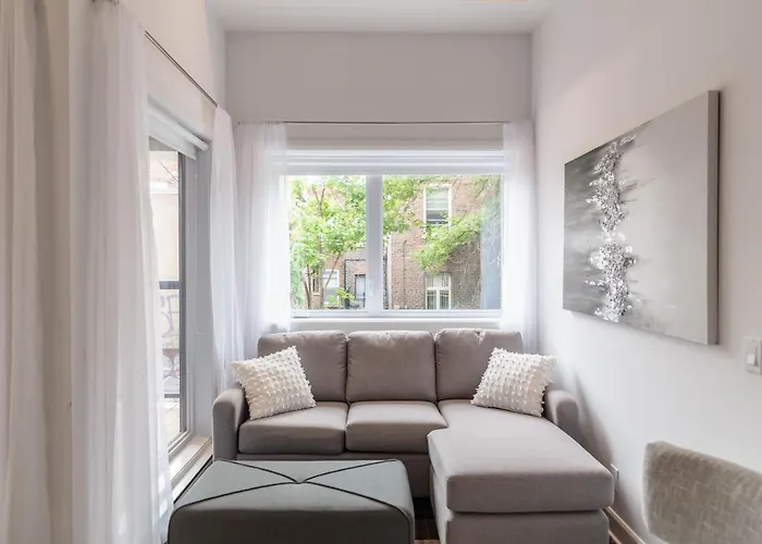 Parc Avenue Residences Mile End Montreal